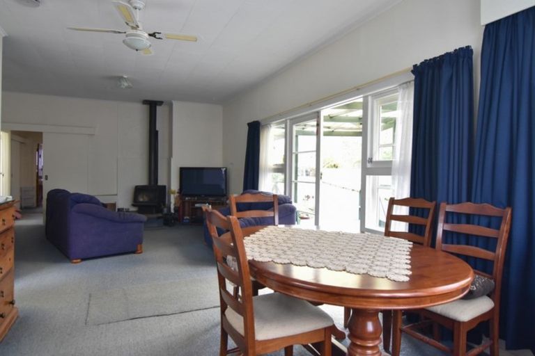 Photo of property in 145 Main Street, Greytown, 5712