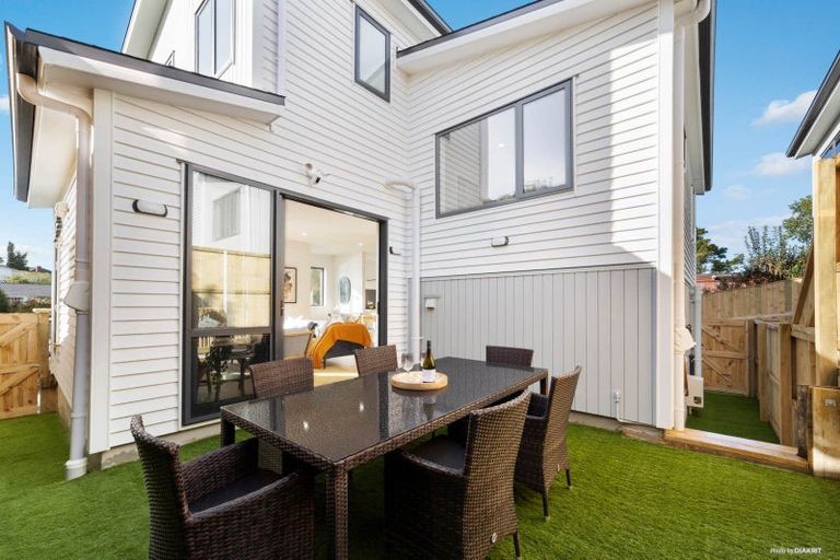 Photo of property in 66b Chartwell Avenue, Glenfield, Auckland, 0629