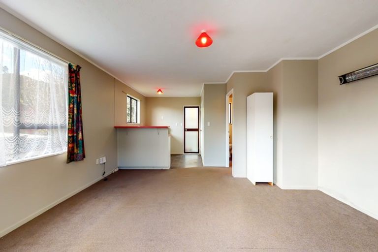 Photo of property in 1 Sunny Grove, Wainuiomata, Lower Hutt, 5014