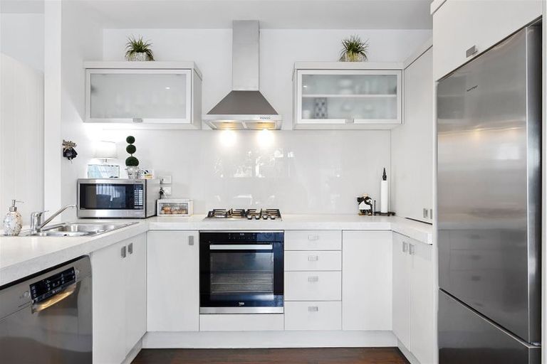 Photo of property in 27 Henley Green, Northwood, Christchurch, 8051