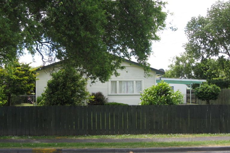 Photo of property in 22 Taka Street, Takanini, 2112