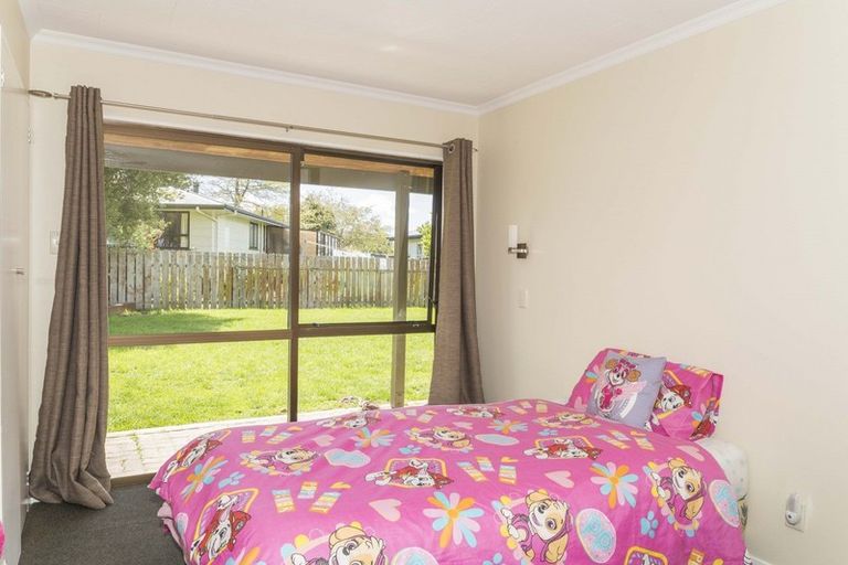 Photo of property in 9 Maclaurin Street, Dannevirke, 4930