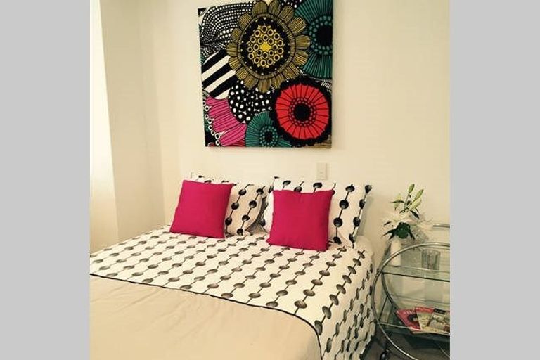 Photo of property in 14a Glade Place, Birkenhead, Auckland, 0626