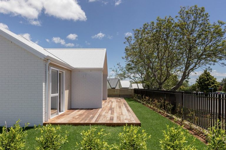 Photo of property in 13a Western Avenue, Omokoroa, 3114