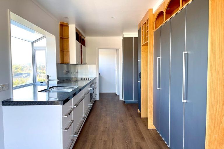 Photo of property in 47 School Road, Te Atatu South, Auckland, 0610