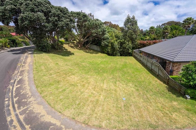 Photo of property in 7 Fairway Oaks Drive, Waikanae Beach, Waikanae, 5036