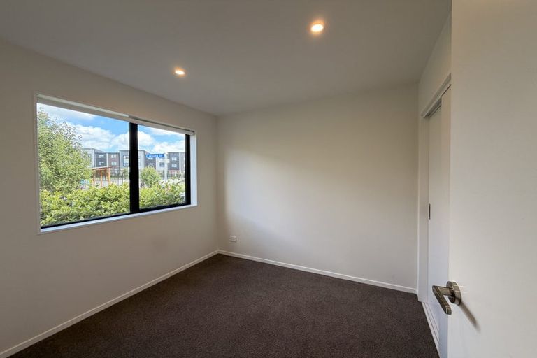 Photo of property in 77 Selo Street, Glen Eden, Auckland, 0602