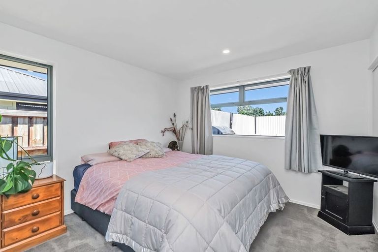 Photo of property in 13 Huntaway Lane, Dunsandel, 7682