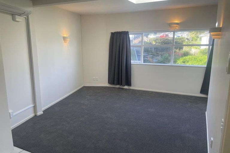 Photo of property in Parkland Flats, 16/51u Adams Terrace, Kelburn, Wellington, 6021
