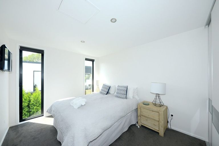 Photo of property in 4/275 Kilmore Street, Christchurch Central, Christchurch, 8011