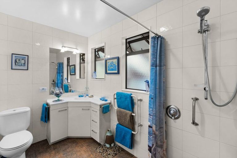 Photo of property in 12 Veronica Avenue, Marewa, Napier, 4110