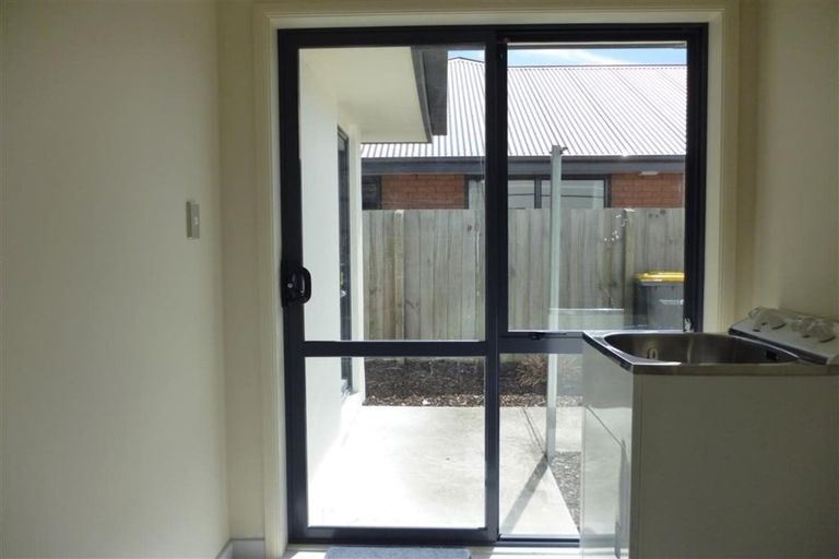 Photo of property in 52 Limes Avenue, Parklands, Christchurch, 8083