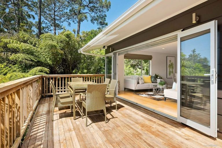 Photo of property in 2/31 Rangatira Road, Birkdale, Auckland, 0626