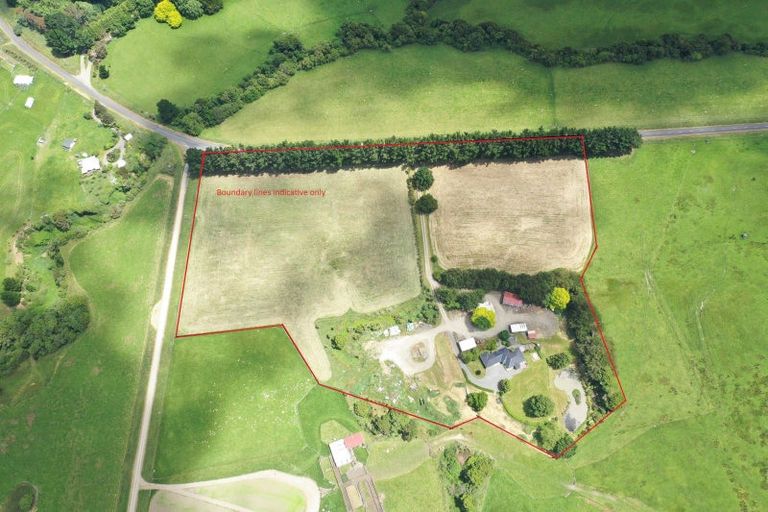 Photo of property in 685 Waitahora Road, Waitahora, Dannevirke, 4971