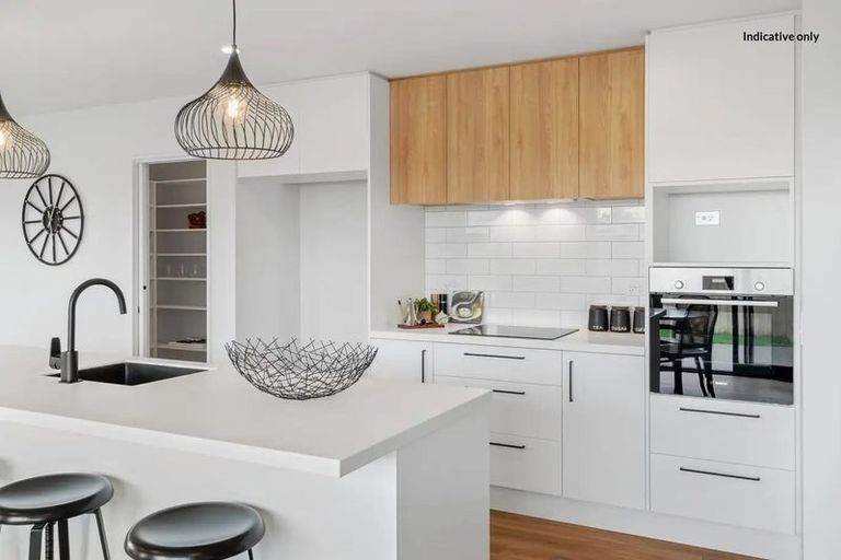 Photo of property in 18 Bill Hammond Drive, Belfast, 8051