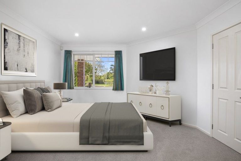 Photo of property in 14 Glencairn Place, Buckland, Pukekohe, 2677