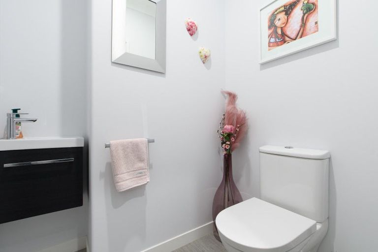 Photo of property in 9 Damien Place, Ohauiti, Tauranga, 3112