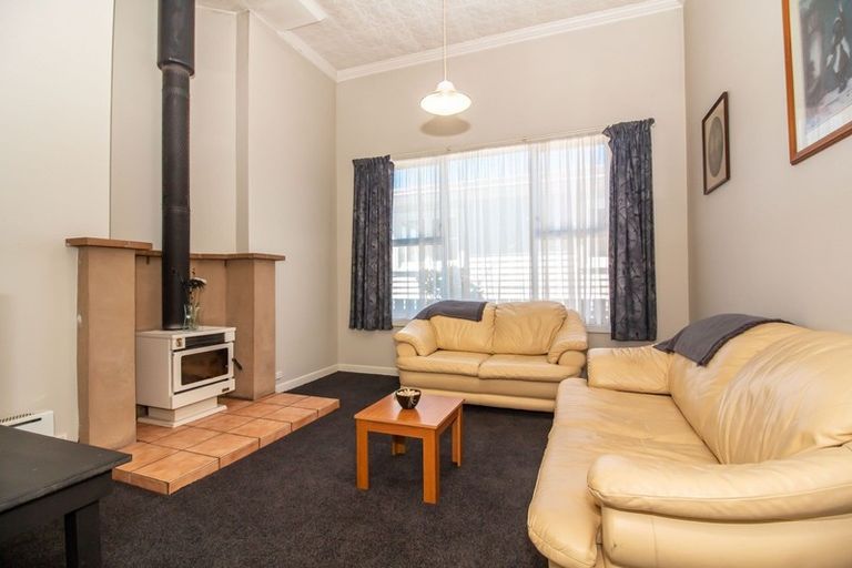 Photo of property in 30 Derby Street, Westport, 7825