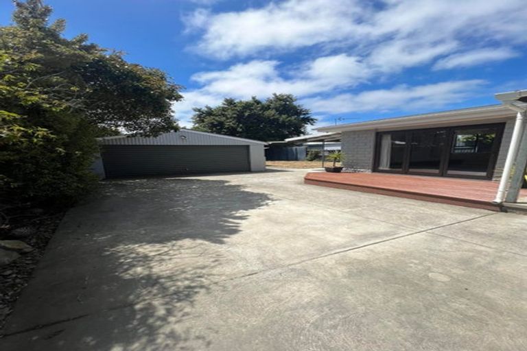 Photo of property in 35 Chartwell Street, Burwood, Christchurch, 8083