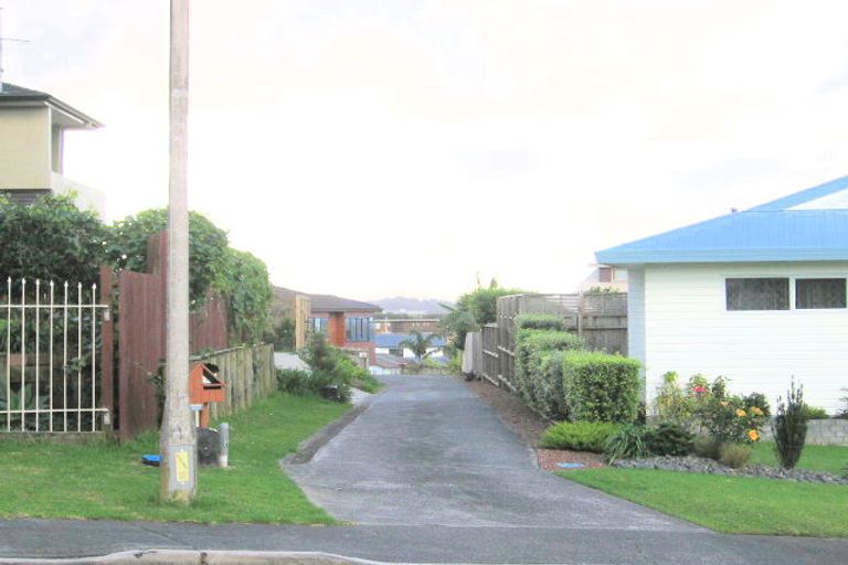 Photo of property in 7 Vista Motu, Red Beach, 0932