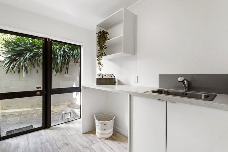Photo of property in 20a/1 Hauraki Road, Hauraki, Auckland, 0622