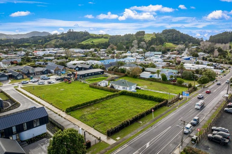 Photo of property in 14 Tiaki Lane, Matakana, 0985