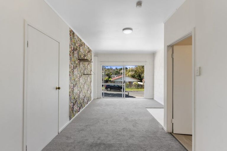 Photo of property in 9 Keldale Place, Forrest Hill, Auckland, 0620