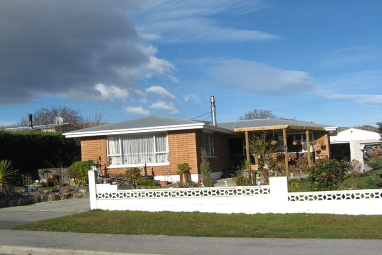 Photo of property in 38 Molyneux Avenue, Cromwell, 9310