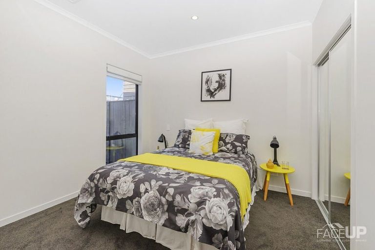 Photo of property in 8 Grey Warbler Road, Hobsonville, Auckland, 0616