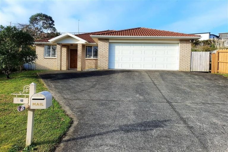 Photo of property in 12 Nykki Place, Papakura, 2110