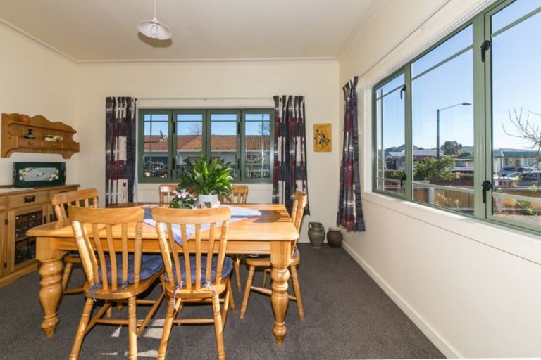 Photo of property in 17 Peddie Street, Taradale, Napier, 4112