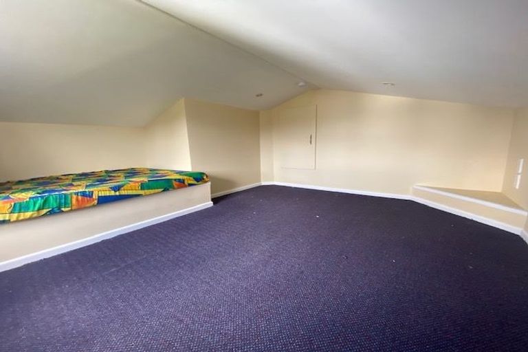 Photo of property in 31 Hardy Street, Waterloo, Lower Hutt, 5011