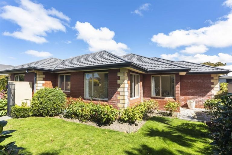 Photo of property in 2 Saracen Avenue, Northwood, Christchurch, 8051