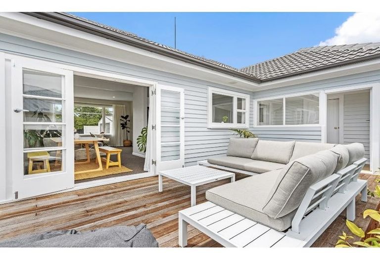 Photo of property in 244 Hoon Hay Road, Hoon Hay, Christchurch, 8025
