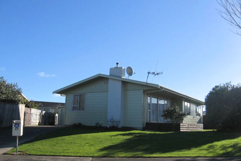 Photo of property in 27 Gemini Avenue, Milson, Palmerston North, 4414