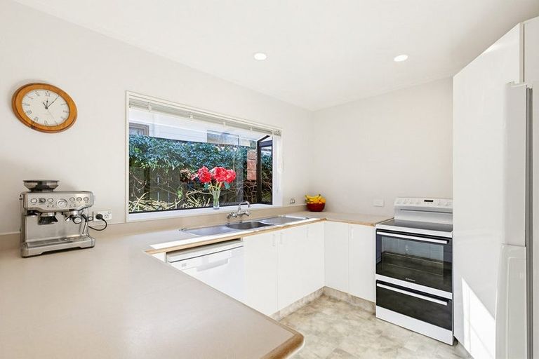 Photo of property in 22 Weka Street, Miramar, Wellington, 6022