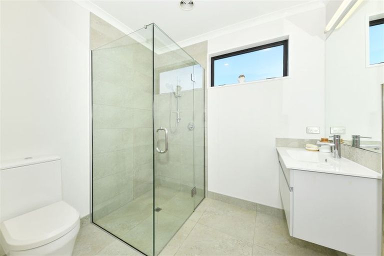 Photo of property in 33 Skyhawk Road, Wigram, Christchurch, 8042