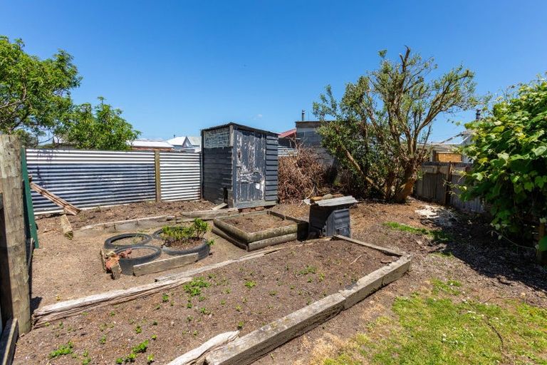 Photo of property in 46 Ross Street, Woodville, 4920