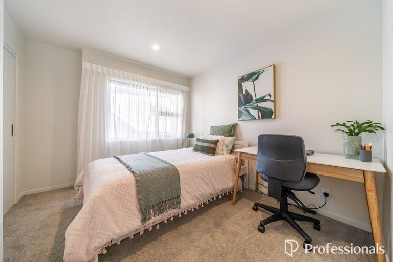 Photo of property in 11/489 Riverside Drive, Fairfield, Lower Hutt, 5011