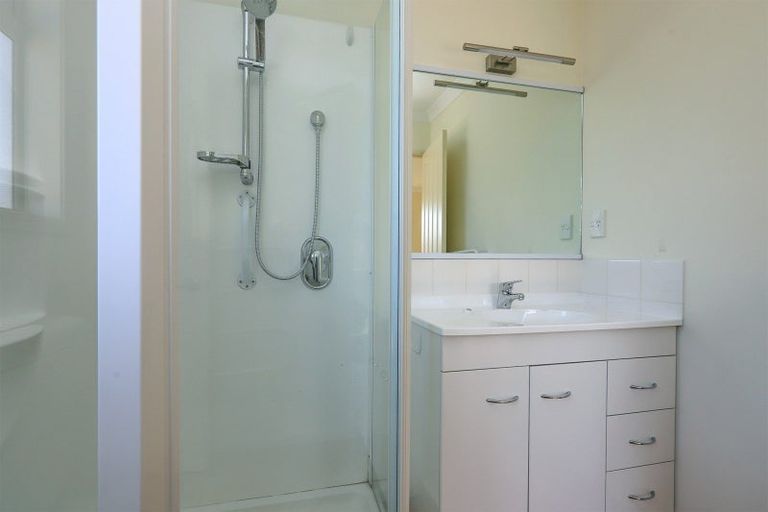 Photo of property in 1c Avondale Road, Taradale, Napier, 4112