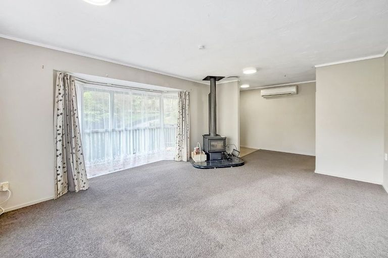 Photo of property in 56 Kowhai Street, Wainuiomata, Lower Hutt, 5014