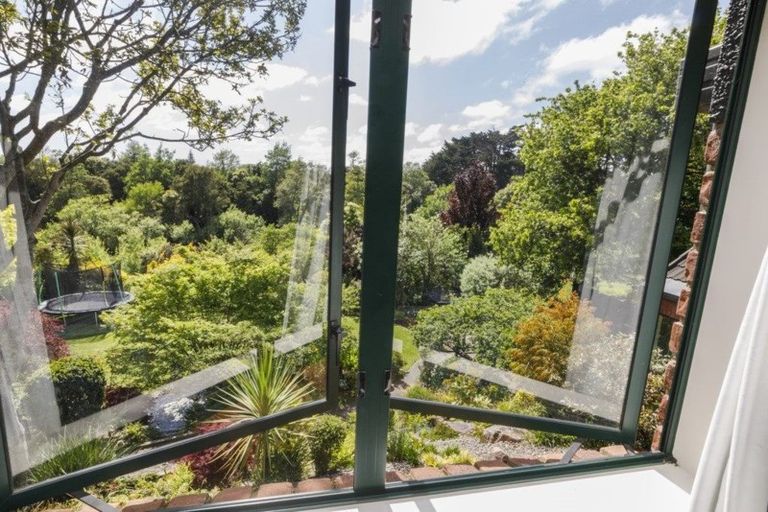 Photo of property in 7 The Oaks, Awapuni, Palmerston North, 4412
