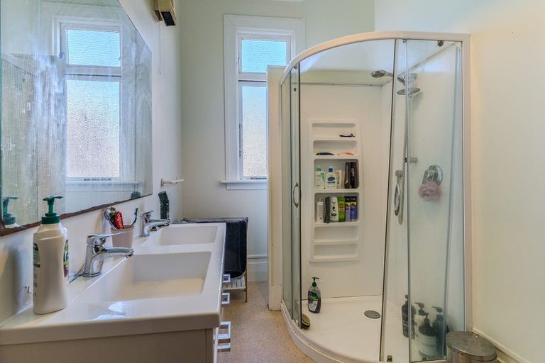 Photo of property in 27 Gladstone Road, North East Valley, Dunedin, 9010