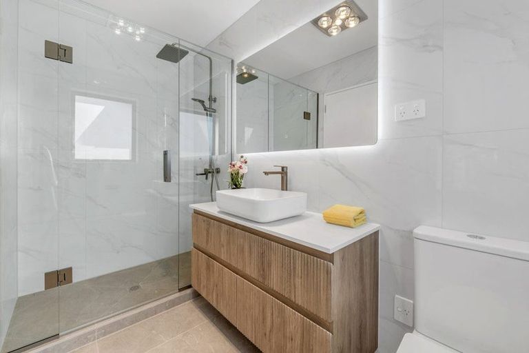 Photo of property in 8 Hing Street, Flat Bush, Auckland, 2019