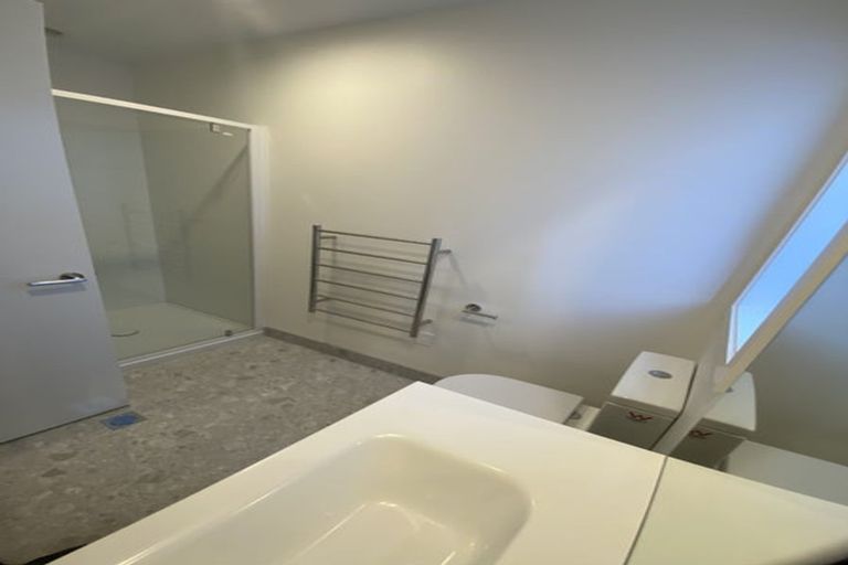 Photo of property in 27 Kano Way, Hobsonville, Auckland, 0616