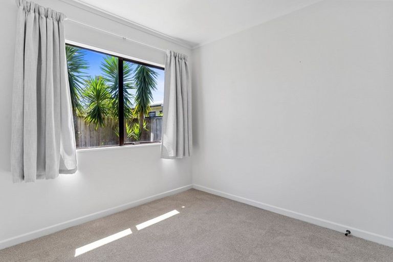 Photo of property in 230b Gravatt Road, Papamoa Beach, Papamoa, 3118