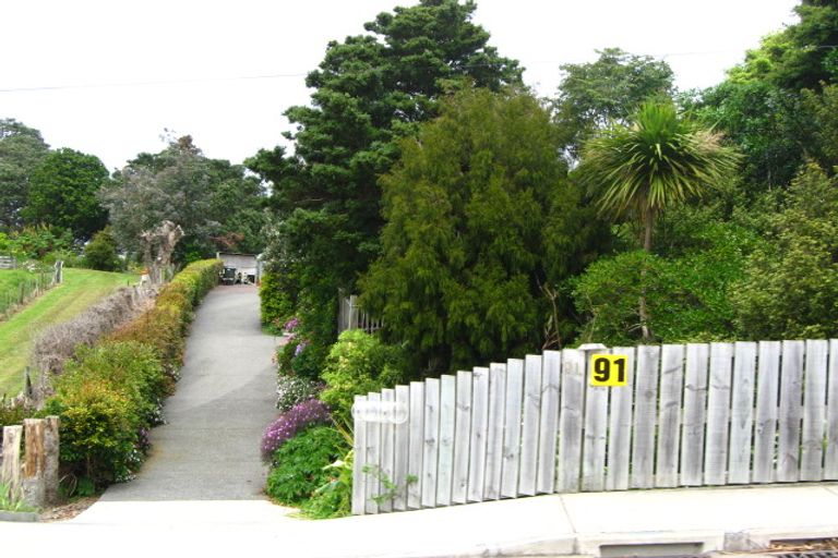 Photo of property in 91 Shakespear Road, Army Bay, Whangaparaoa, 0930