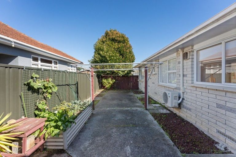 Photo of property in 28b Wood Street, Takaro, Palmerston North, 4410