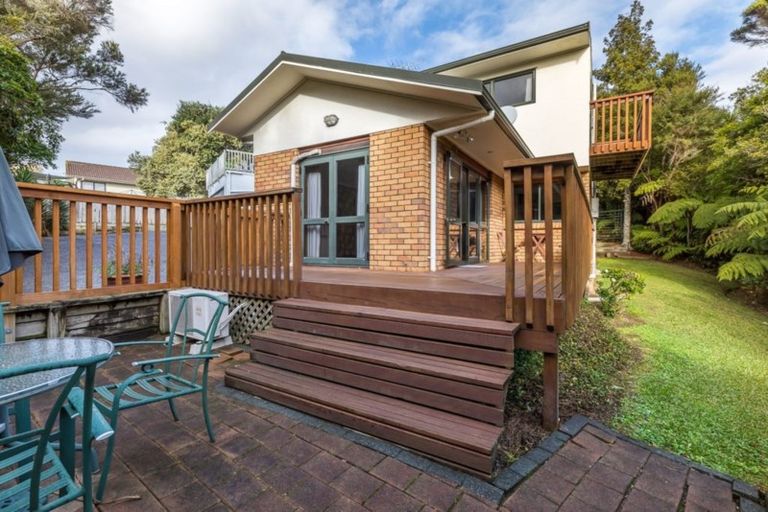 Photo of property in 47a Gatman Street, Birkdale, Auckland, 0626