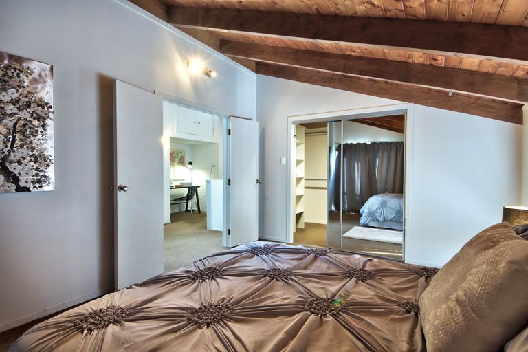 Photo of property in 7 Sylvan Valley Avenue, Titirangi, Auckland, 0604